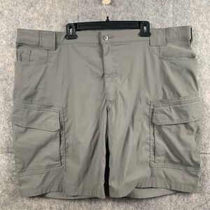 Duluth Trading Co Men’s Size 48 Cargo Hiking Plus Size‎ Shorts Gray